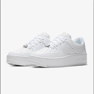 white nike platforms